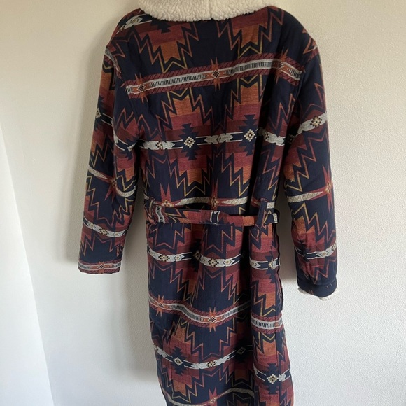 FAHERTY Men's Star Fire High Pile Fleece Doug Good Feather Robe, size S/XS - Picture 5 of 5